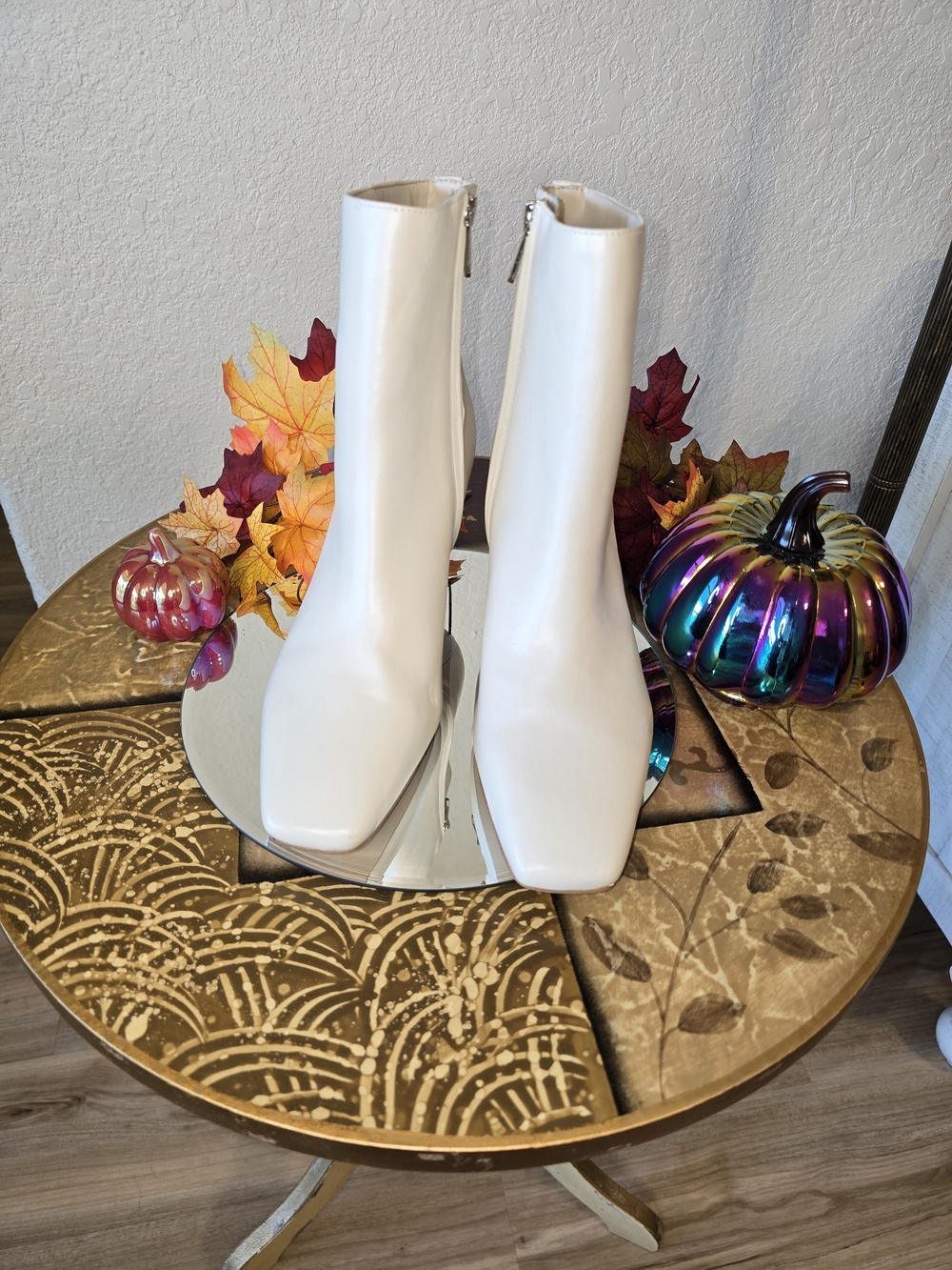 Sam Edelman Cream Square-Toe Leather Ankle Boots